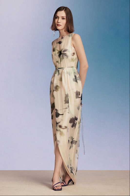 Tiitaa.com × Tiitaa: Floral Print Dress(Check Below Same Price With Tmall） runway look in 0