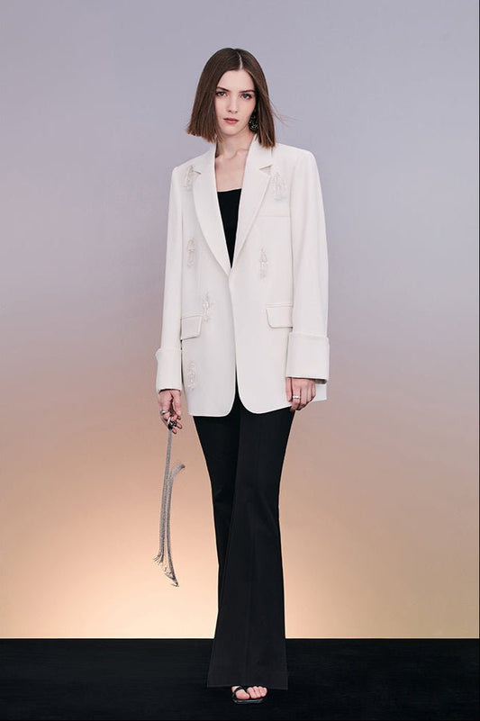 Tiitaa.com × Tiitaa: Beige Studded Blazer(Check Below Same Price With Tmall） runway look in 4