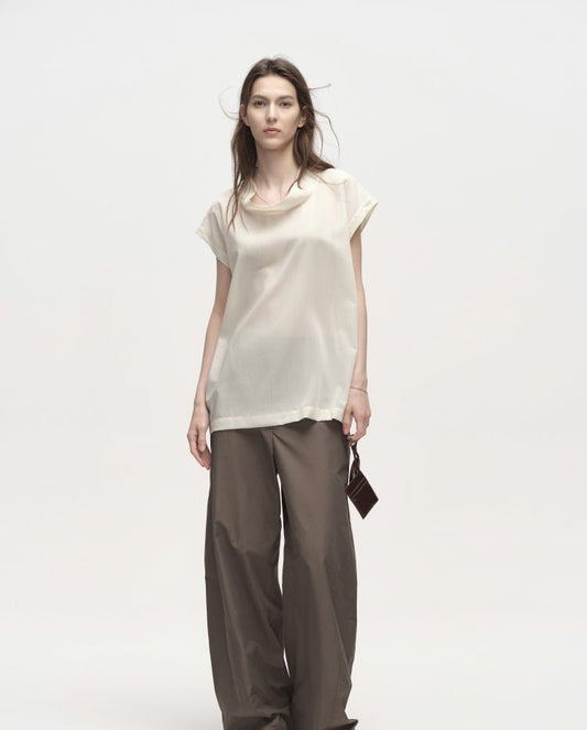 Tiitaa.com × Tiitaa: Lightweight Swing Collar Shirt(Check Below Same Price With Tmall） runway look in Almond