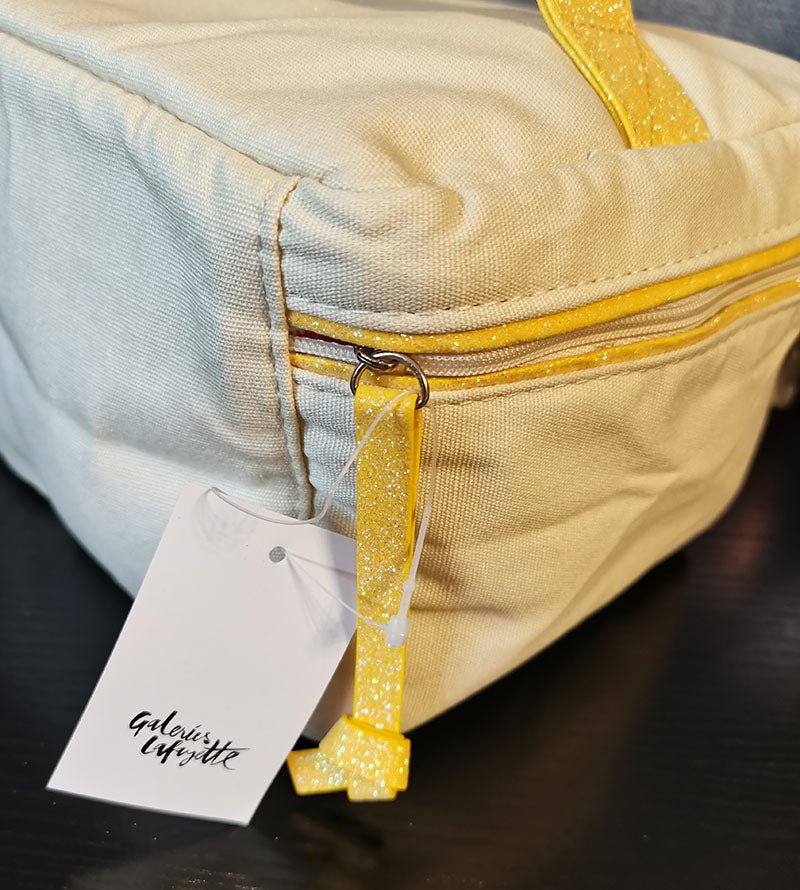 Tiitaa.com × Tiitaa: Canvas Wash Bag runway look in Yellow