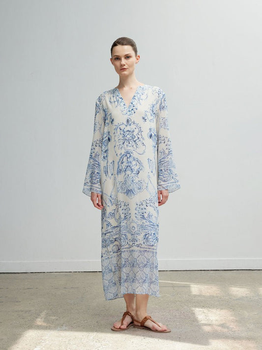 Tiitaa.com × Tiitaa: Celadon Porcelain New Chinese Dress(Check Below Same Price With Taobao） runway look in 4