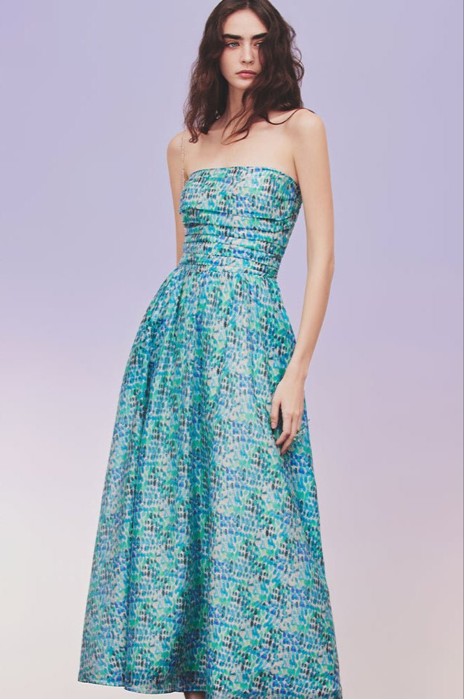 Tiitaa.com × Tiitaa: Halter Printed Speed Dress (Check Below Same Price With Tmall） runway look in 0 - 2