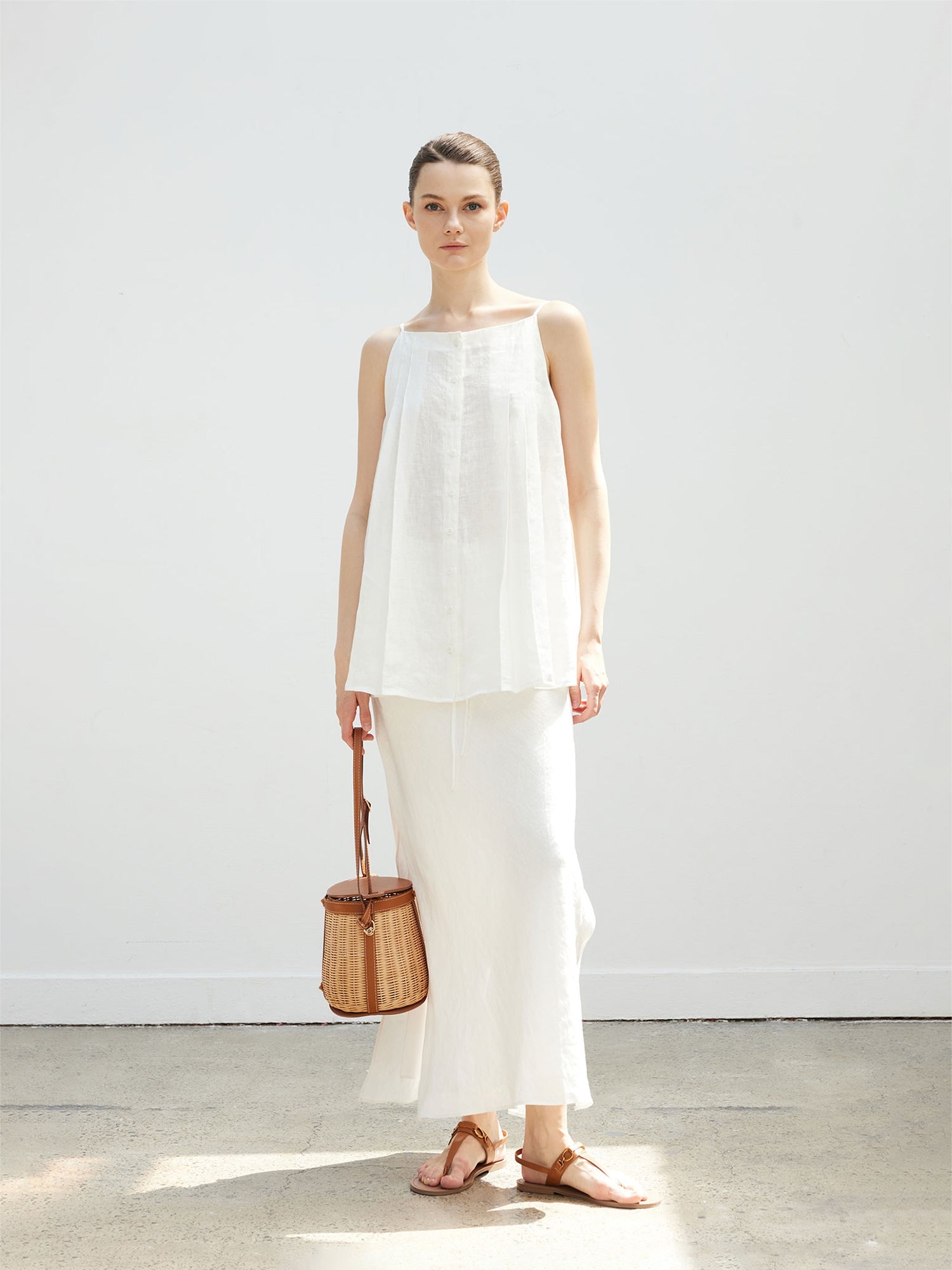 Tiitaa.com × Tiitaa: Linen Pressed Pleat Camisole(Check Below Same Price With Taobao） runway look in 6 - 8