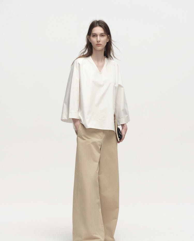 Tiitaa.com × Tiitaa: Nine - minute Sleeve Silhouette Short Shirt(Check Below Same Price With Tmall） runway look in White
