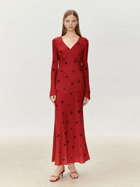 Tiitaa.com × Tiitaa: French Cherry Print Maxi Dress(Check Below Same Price With Tmall） runway look in 6 - 8