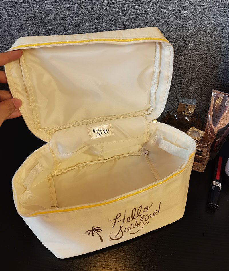 Tiitaa.com × Tiitaa: Canvas Wash Bag runway look in Yellow