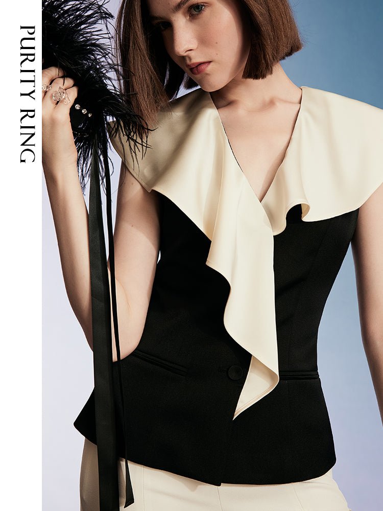 Tiitaa.com × Tiitaa: Contrasting V - neck Shirt(Check Below Same Price With Tmall） runway look in 2