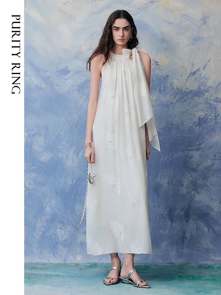 Tiitaa.com × Tiitaa: Beaded Embroidery Neck Dress(Check Below Same Price With Tmall） runway look in 4