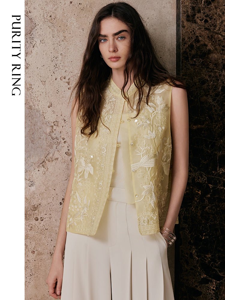 Tiitaa.com × Tiitaa: Embroidered Silk Vest(Check Below Same Price With Tmall） runway look in 4