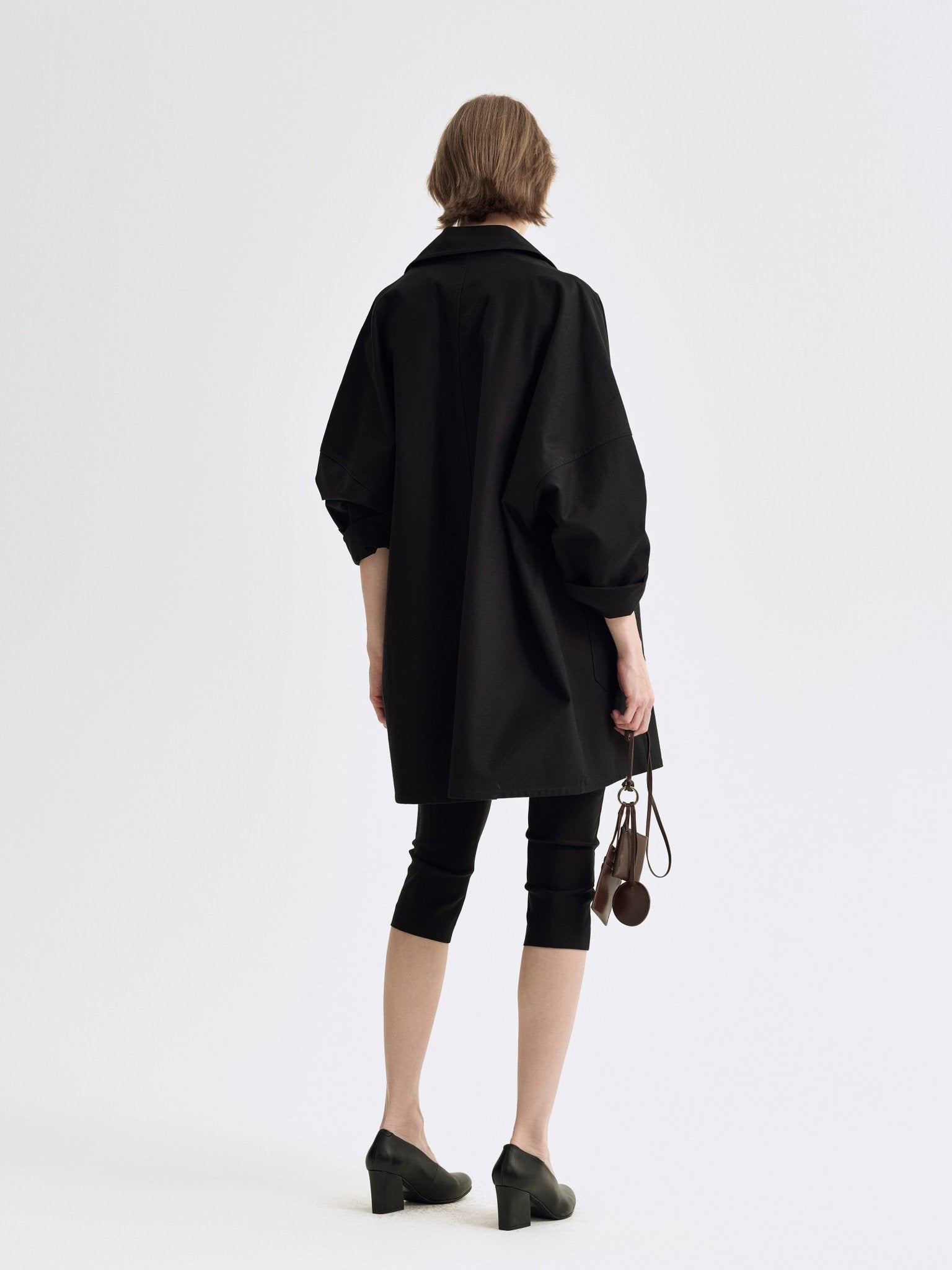 Tiitaa.com × Tiitaa: Silhouette Mid - length Jacket(Check Below Same Price With Tmall） runway look in Black