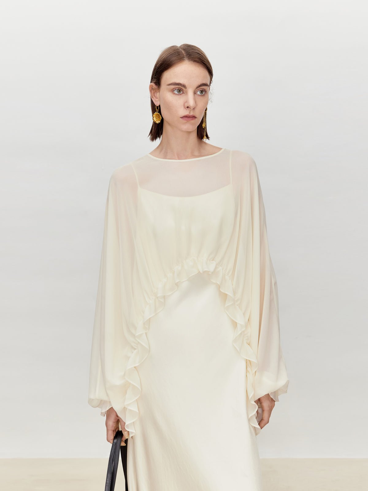 Tiitaa.com × Tiitaa: Textured Ruffled Chiffon Blouse(Check Below Same Price With Tmall） runway look in White