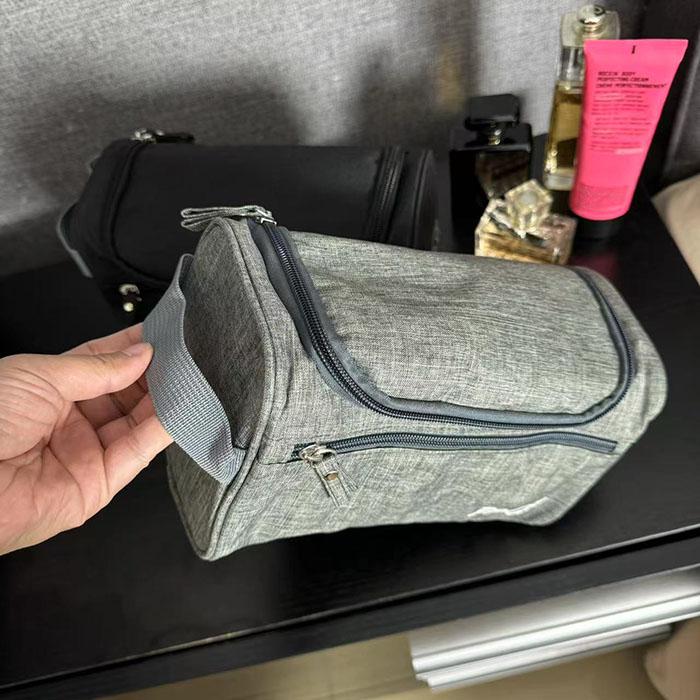 Tiitaa.com × Tiitaa: Large Capacity Toiletry Bag runway look in Gray