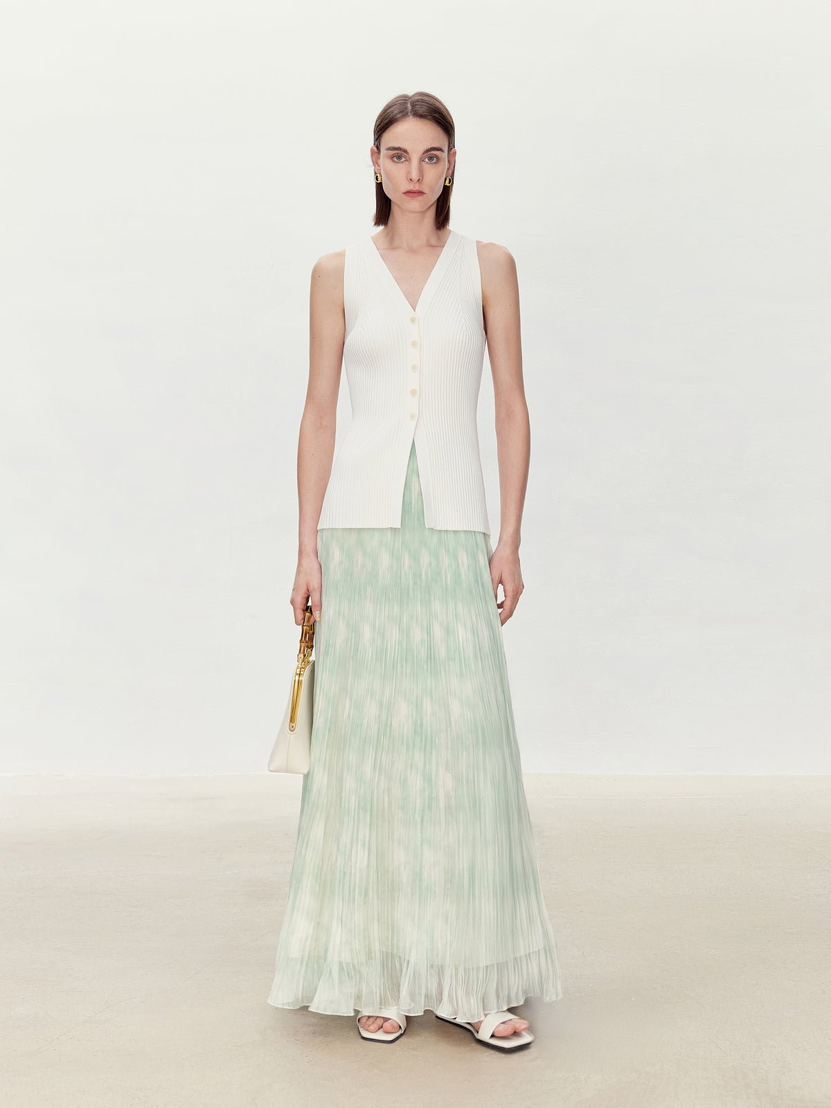 Tiitaa.com × Tiitaa: Halo Print Draped Half Skirt(Check Below Same Price With Tmall） runway look in 4