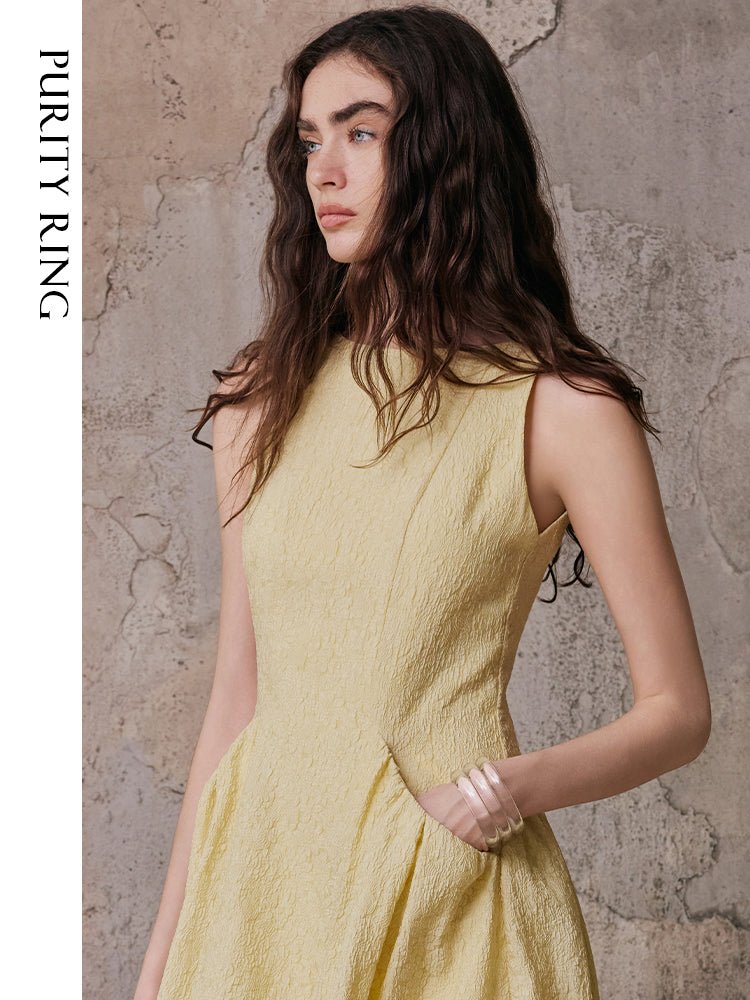 Tiitaa.com × Tiitaa: Jacquard Sleeveless Dress(Check Below Same Price With Tmall） runway look in 0 - 2
