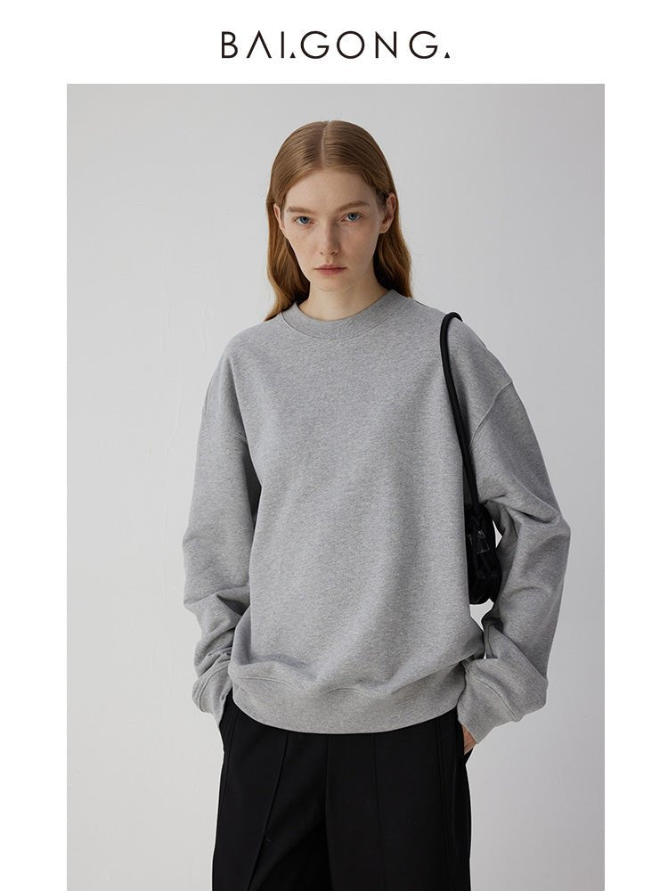 Tiitaa.com × Tiitaa: Loose Pullover Sweatshirt(Check Below Same Price With Tmall） runway look in Black