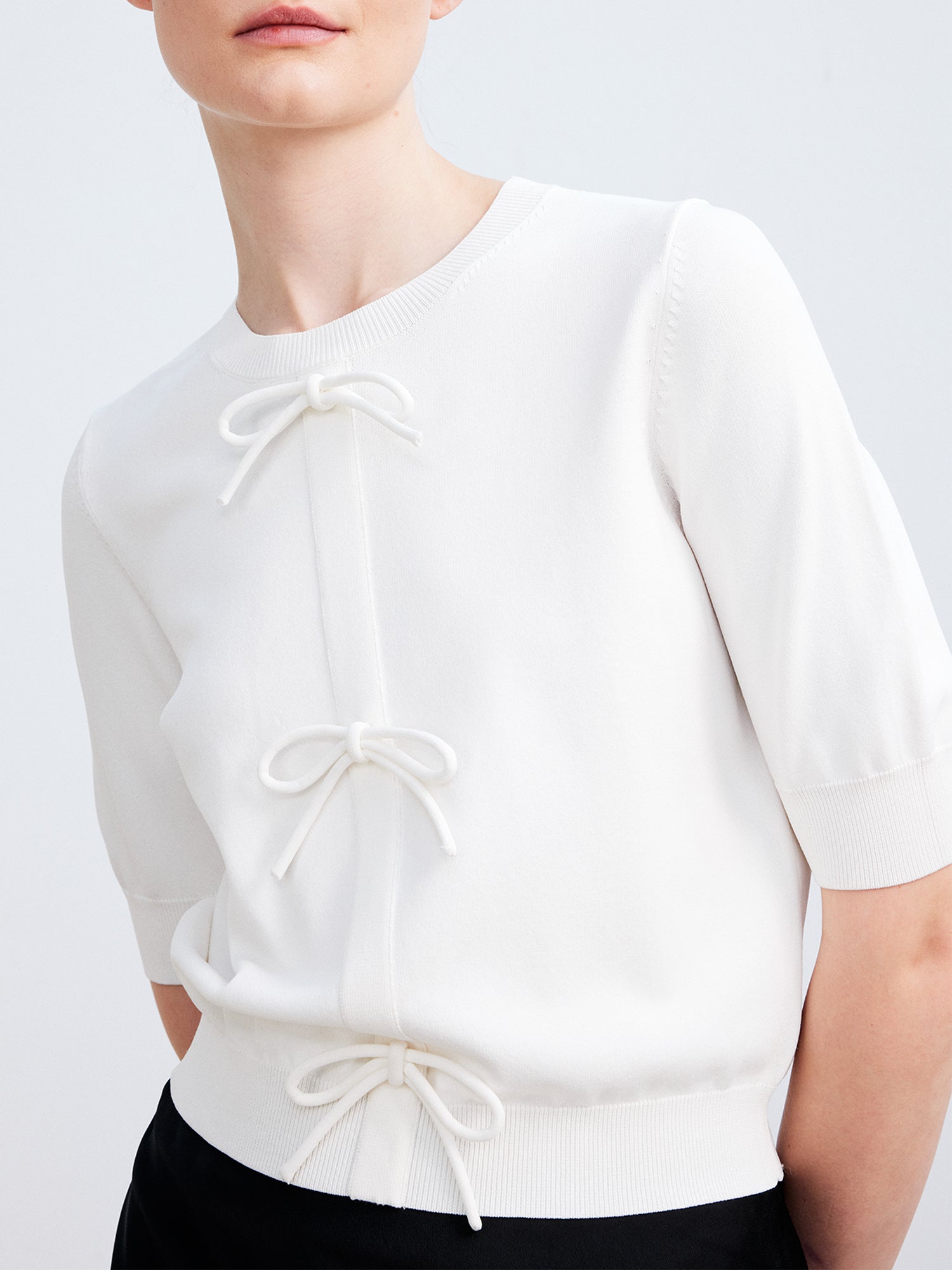 Tiitaa.com × Tiitaa: Round Neck Bow Knit Short Sleeve(Check Below Same Price With Taobao） runway look in White