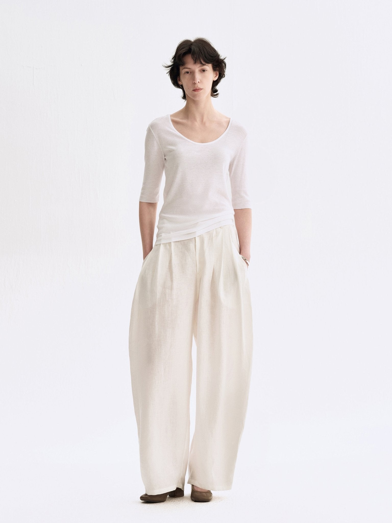 Tiitaa.com × Tiitaa: Slim fit T-shirt with seven - quarter sleeves(Check Below Same Price With Tmall） runway look in White