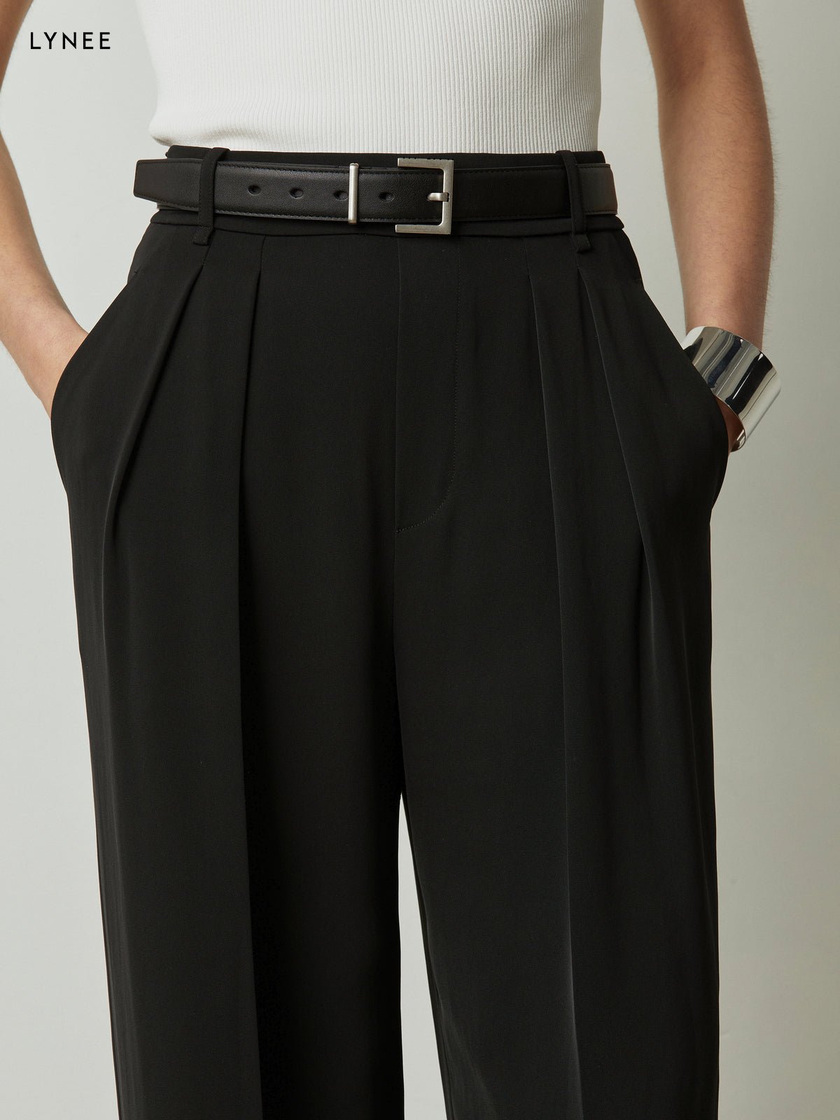 Tiitaa.com × Tiitaa: Classic H - shaped Straight - leg Pants(Check Below Same Price With Tmall） runway look in 0 - 2