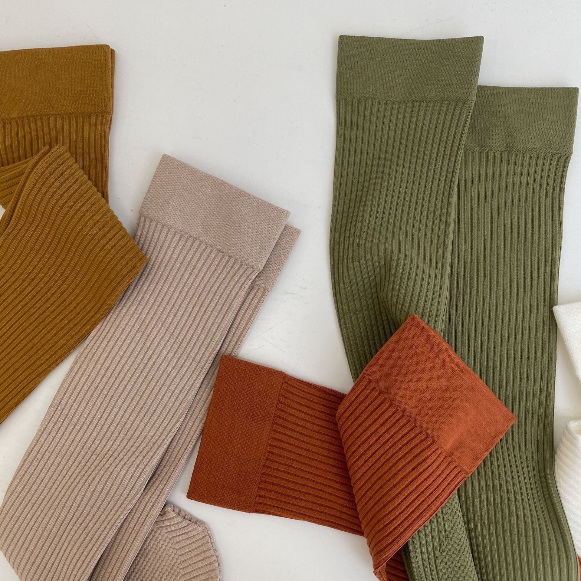 Tiitaa.com × Tiitaa: Basic Vertical Striped Mid - calf Socks runway look in Black