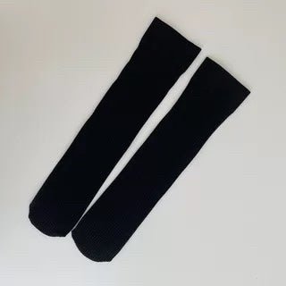 Tiitaa.com × Tiitaa: Basic Vertical Striped Mid - calf Socks runway look in Black