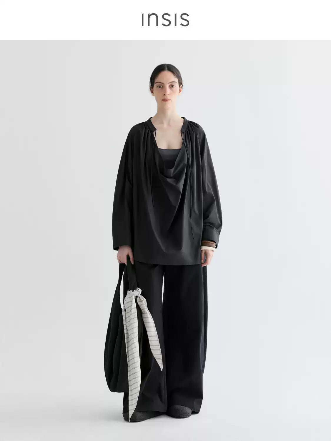 Tiitaa.com × Tiitaa: Draw Pleat Swing Collar Loose Blouse(Check Below Same Price With Tmall） runway look in Black