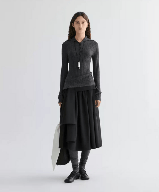 Tiitaa.com × Tiitaa: Waist Head Bow Tie Bustier Skirt(Check Below Same Price With Tmall） runway look in Black