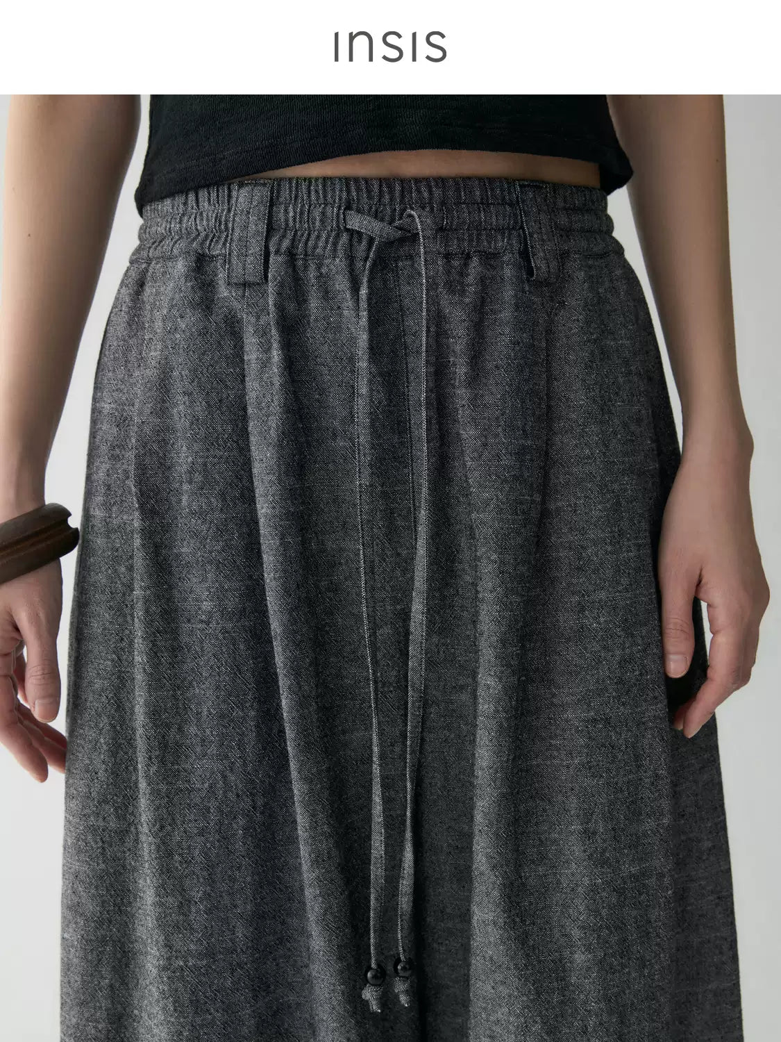 Tiitaa.com × Tiitaa: Drawstring Curved Nine - minute Pants(Check Below Same Price With Tmall） runway look in White