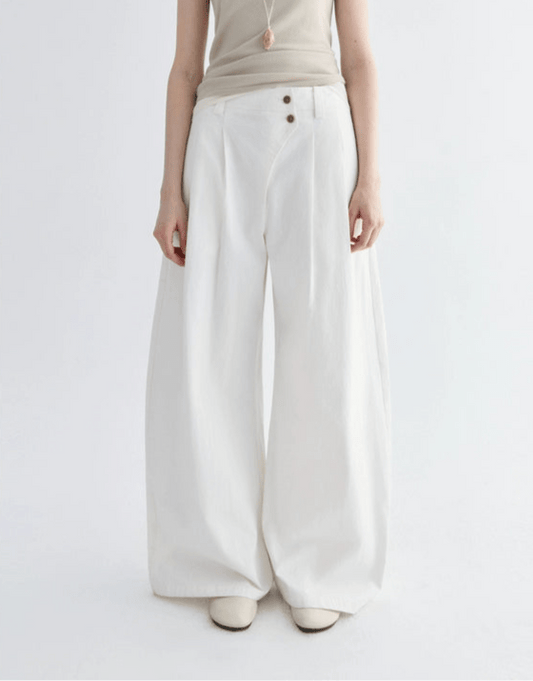 Tiitaa.com × Tiitaa: Offset Lapel Wide Leg Pants(Check Below Same Price With Tmall） runway look in White