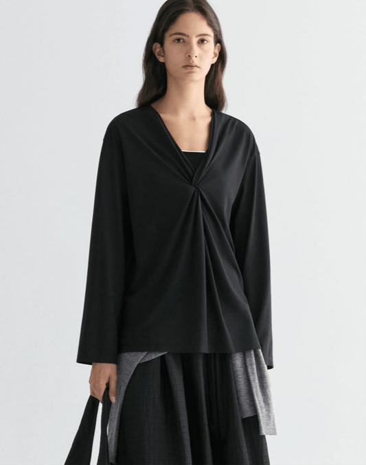 Tiitaa.com × Tiitaa: Twisted V - neck Blouse(Check Below Same Price With Tmall） runway look in Black