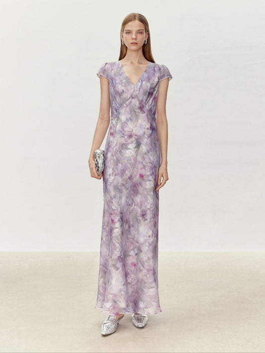 Tiitaa.com × Tiitaa: V - neck Printed Dress(Check Below Same Price With Tmall） runway look in 6 - 8