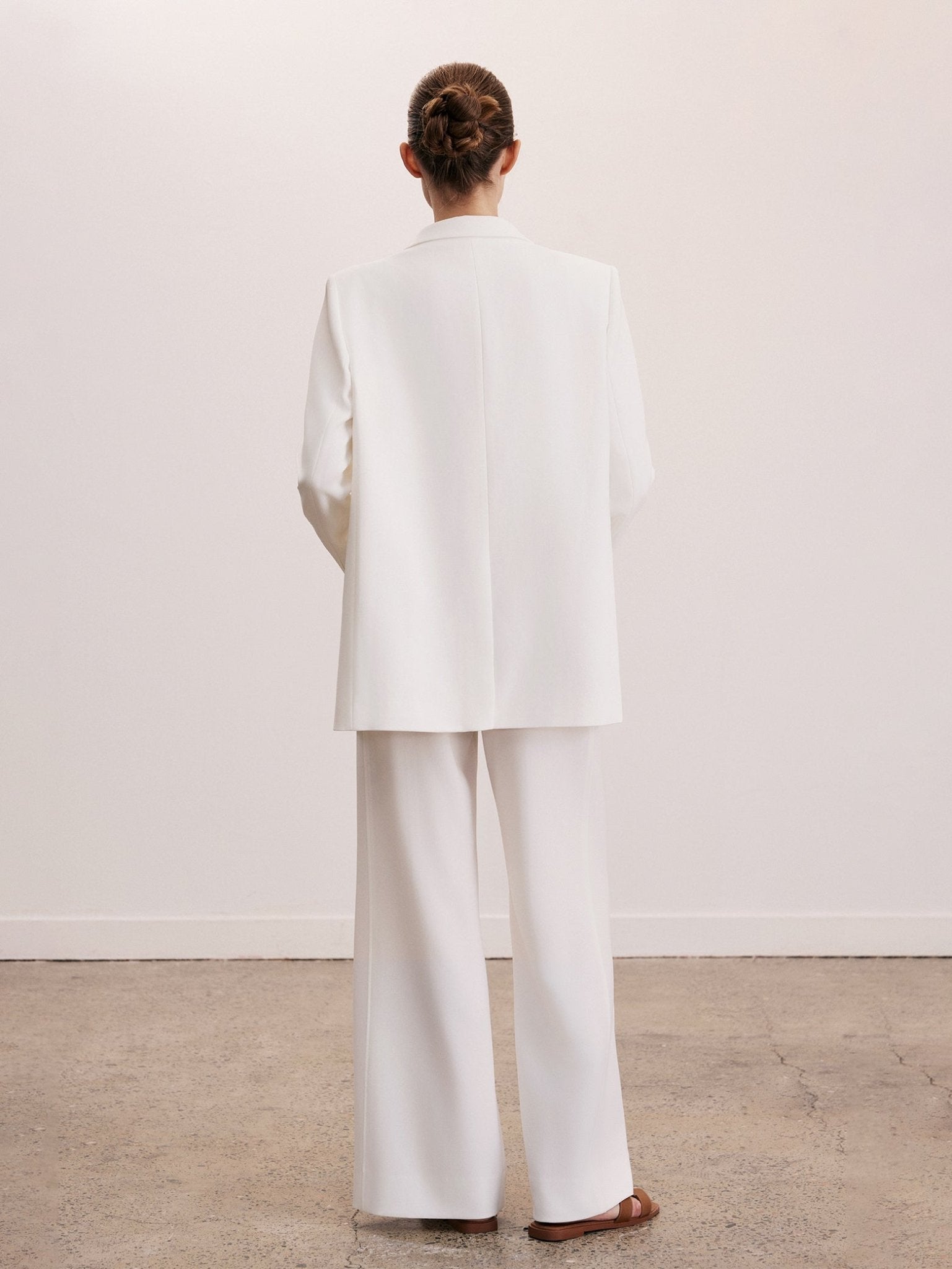 Tiitaa.com × Tiitaa: Acetate Bump Collar Blazer(Check Below Same Price With Taobao） runway look in White