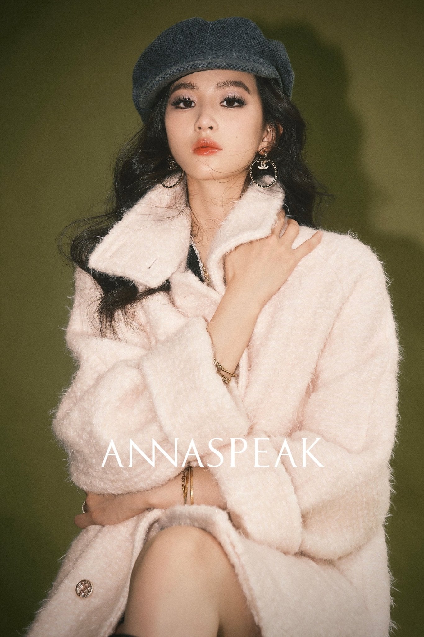 Tiitaa.com × Tiitaa: Double Collar Coat(Check Below Same Price With Taobao） runway look in Pink