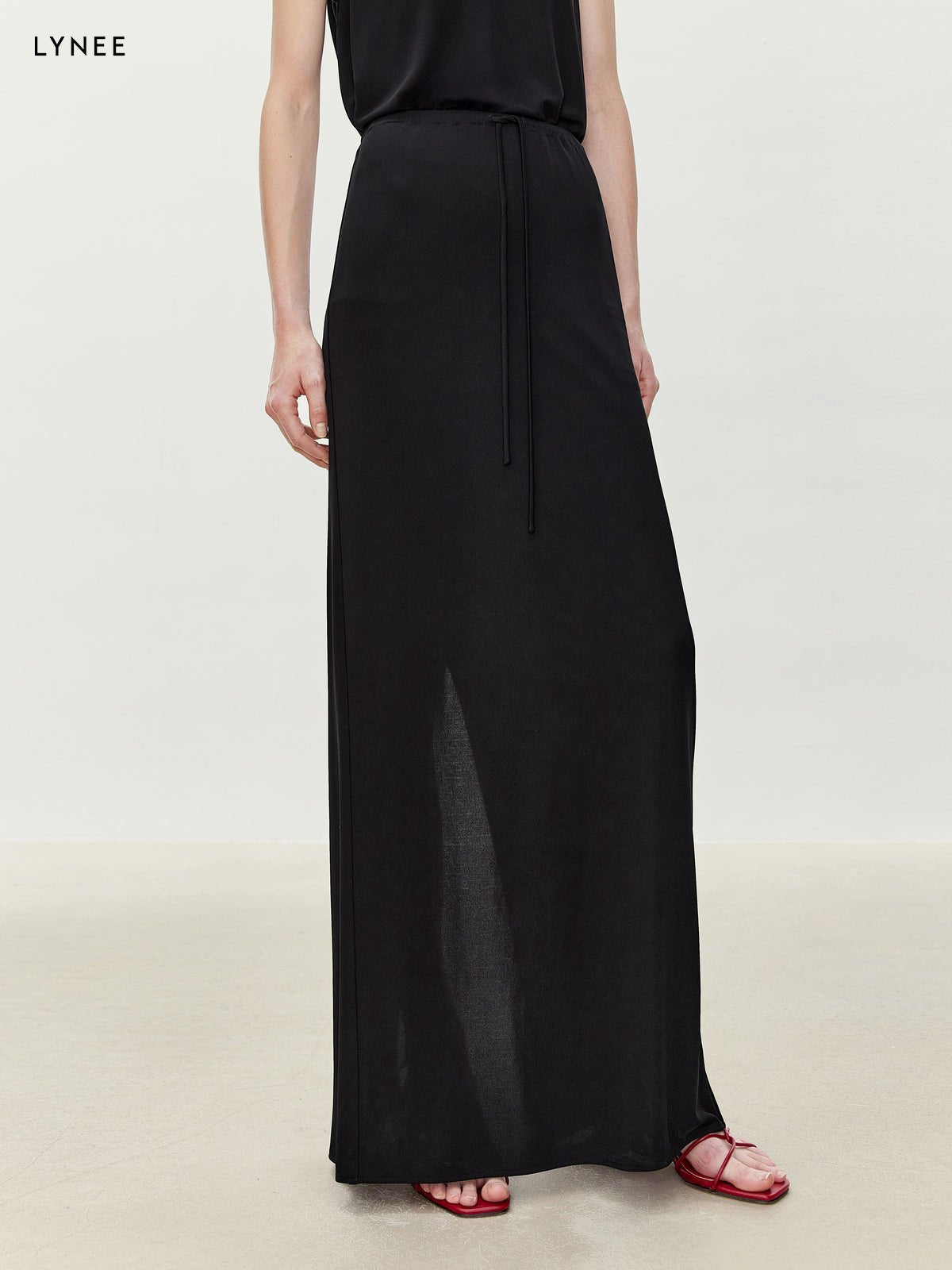 Tiitaa.com × Tiitaa: High - waisted Drawstring Straight Skirt(Check Below Same Price With Tmall） runway look in 4
