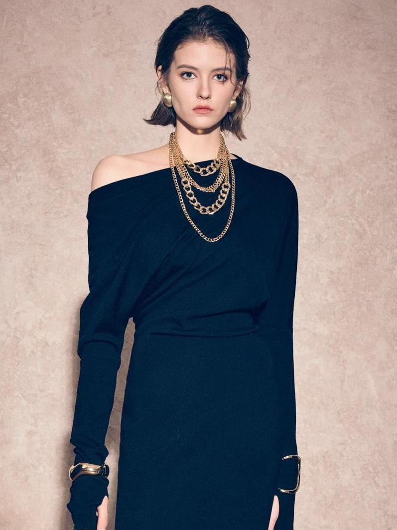 Tiitaa.com × Tiitaa: One Neck Knit Dress(Check Below Same Price With Taobao） runway look in Black