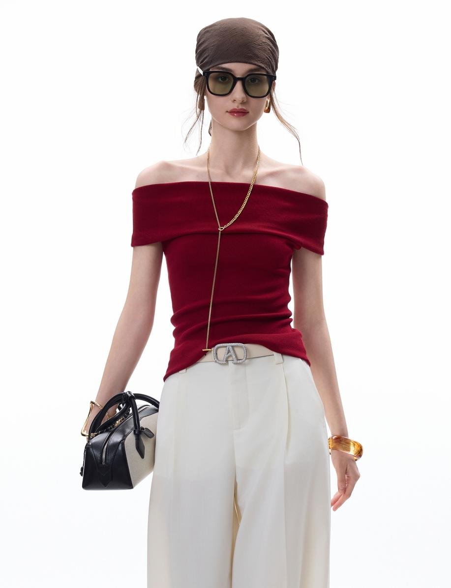 Tiitaa.com × Tiitaa: One - shoulder Sweater(Check Below Same Price With Taobao） runway look in Red