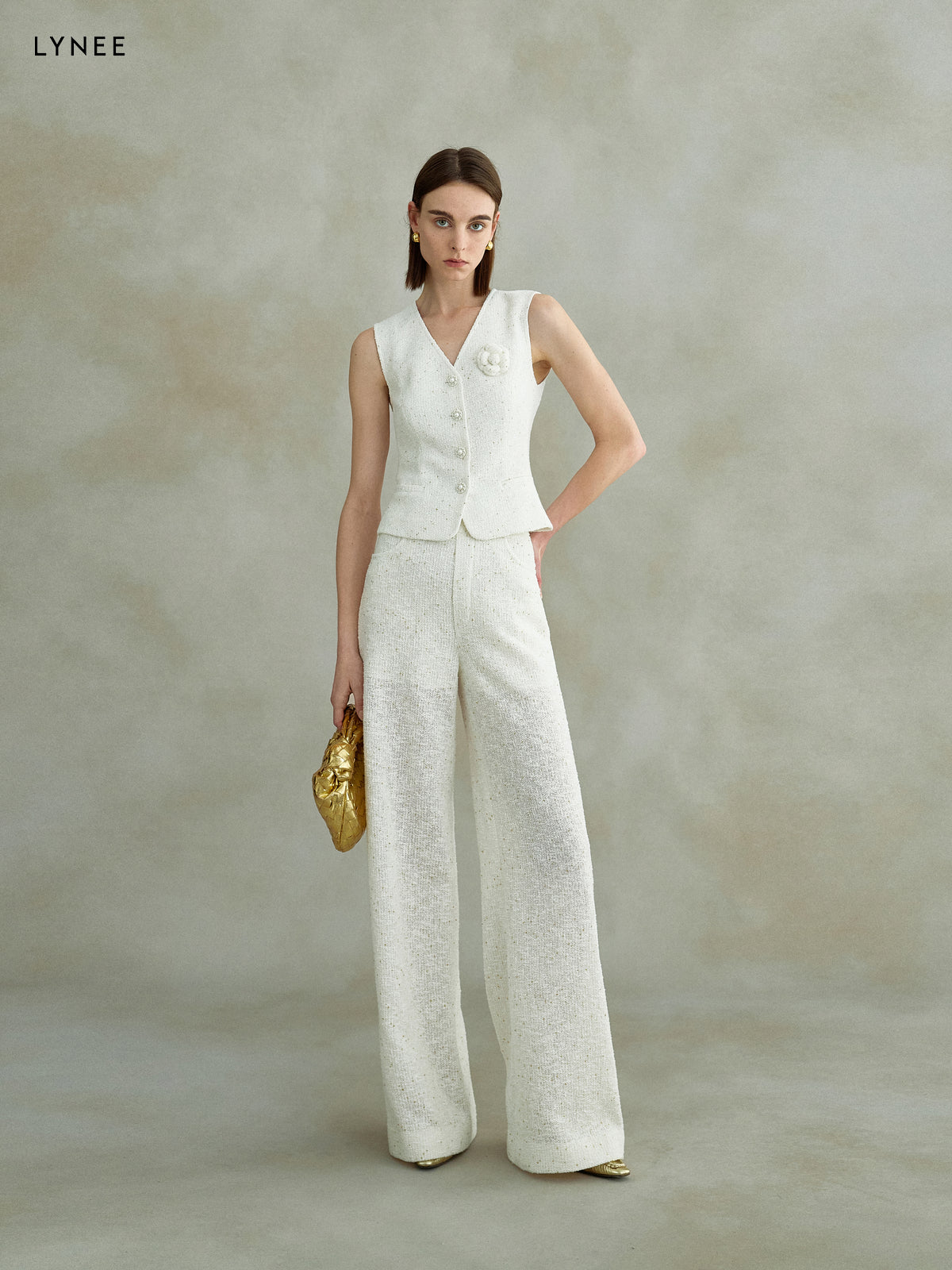 Tiitaa.com × Tiitaa: V - neck Slim Vest(Check Below Same Price With Tmall） runway look in 4
